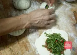 Pork and green bean pie recipe 13