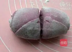 Illustration of how to make purple rose steamed buns 7