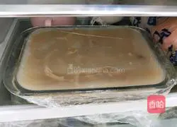 Illustration of how to make pig skin jelly 16