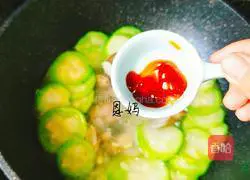 Illustration of how to relieve summer heat, diuretic and zinc supplement soup 7