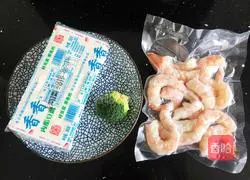 Illustration of how to make steamed eggs with shrimps and tofu 1