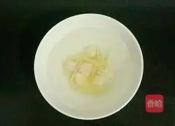 Illustration of how to cook scallops with vegetables (baby food supplement) 2