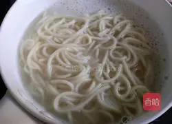 Illustration of how to make Chongqing noodles 8