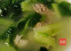 Pictures of how to make cabbage and pork ribs soup 7