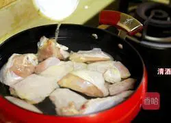 Korean style Illustration of how to make spicy cabbage and chicken stew 6