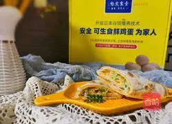 Illustration of how to make crab sticks and cucumber rolled egg pancakes 10