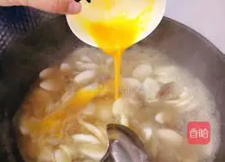 Illustration of Korean noodle soup 8