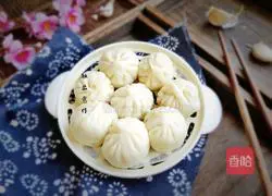 Illustration of how to make the most noisy Xiao Long Bao 16