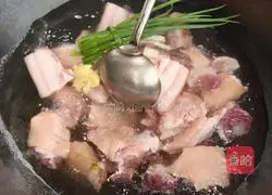 Illustration of how to make Hongjie's secret stewed braised pork which is so delicious 4