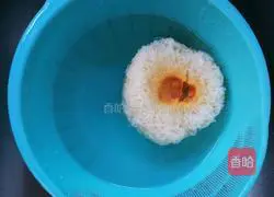 Illustration of Tremella Lotus Seed Soup 1