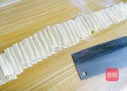 Illustration of how to make northwest oil noodles 6