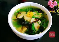 Illustration of how to make asparagus tofu soup 15