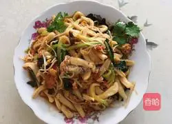 Illustration of how to make scissor noodles ✂️19