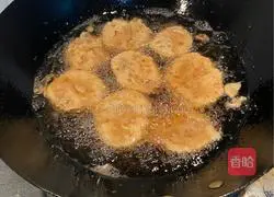 Illustration of how to make fried lotus root box 6