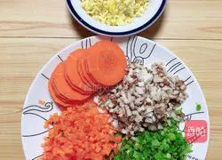 Illustration of Sixi Steamed Dumplings 11