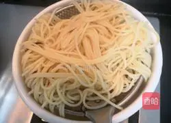 Milk Carrot and Onion Pasta Recipe Illustration 4