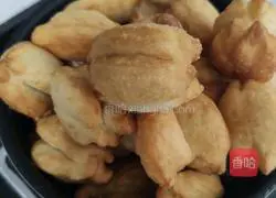 Illustration of how to make milky fried dough sticks 10