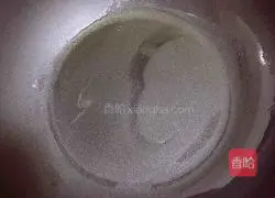 Winter Melon, Coix Seed and Crucian Carp Soup Recipe Illustration 5