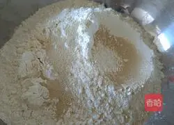 Illustration of how to make sugar triangle 1