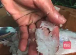 Illustration of how to make vegetable and fish ball soup 2