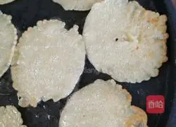 Illustration of how to make egg pancake 3