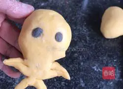 Illustration of how to make big yellow ox steamed buns 11