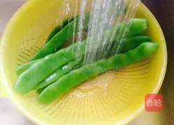 Illustration of how to make stir-fried sword beans 2