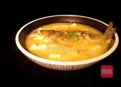 Illustration of how to make crucian carp tofu soup 13