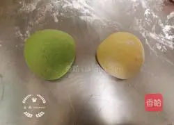 Spinach and pumpkin marble steamed buns recipe 3