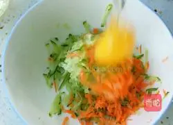 Cucumber shredded egg pancake recipe 1