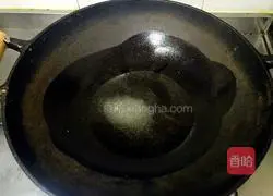 Xinjiang Large Plate Chicken Recipe Illustration 4