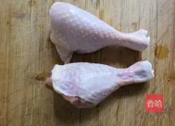 How to make steamed chicken leg soup Illustration 1