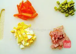 Mashed Potatoes and Vegetable Salad#New Year's Eve Dinner Recipe Illustration 3