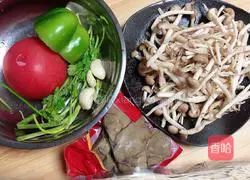 Illustration of duck liver mushroom noodle soup 1