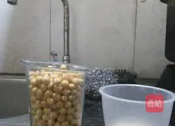 Illustration of how to make soy milk 1