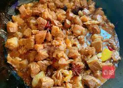 Illustration of how to make beef noodles 7