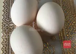 Steaming Illustration of how to make water eggs 1