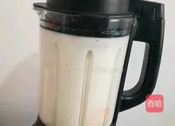 Illustration of how to make peanut milk 6