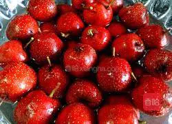 Illustration of how to make candied haws 1