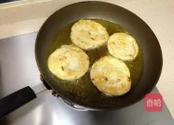 Illustration of how to make scallion pancakes (leaf dough) 14