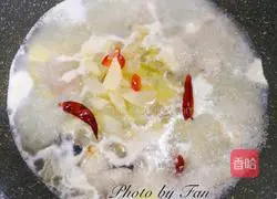 Illustration of how to make fish in sour soup in private house 10