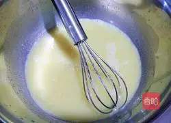 Illustration of how to make large dough cookies 4