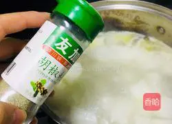 Illustration of how to make radish and pork ribs soup 11