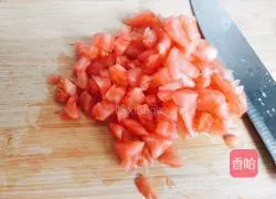 Illustration of how to make tomato milkshake 3