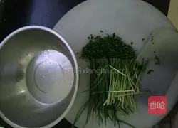 Illustration of how to make snowflake wheat flour vegetarian dumplings 3