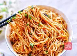 Illustration of how to make scallion oil noodles 13