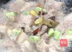 Peach braised pork recipe 5