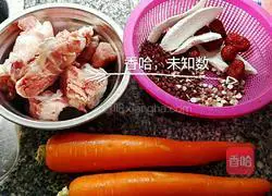 Carrot and pork bone soup recipe 1