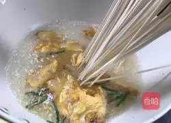 Illustration of how to make rapeseed and egg noodles 10