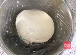 Illustration of how to make mutton and carrot buns 1